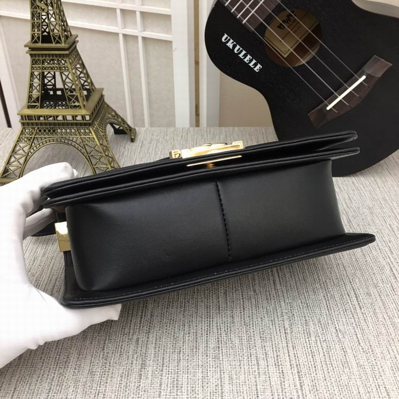 67086 25X15X7.5cm XMY 24色 140